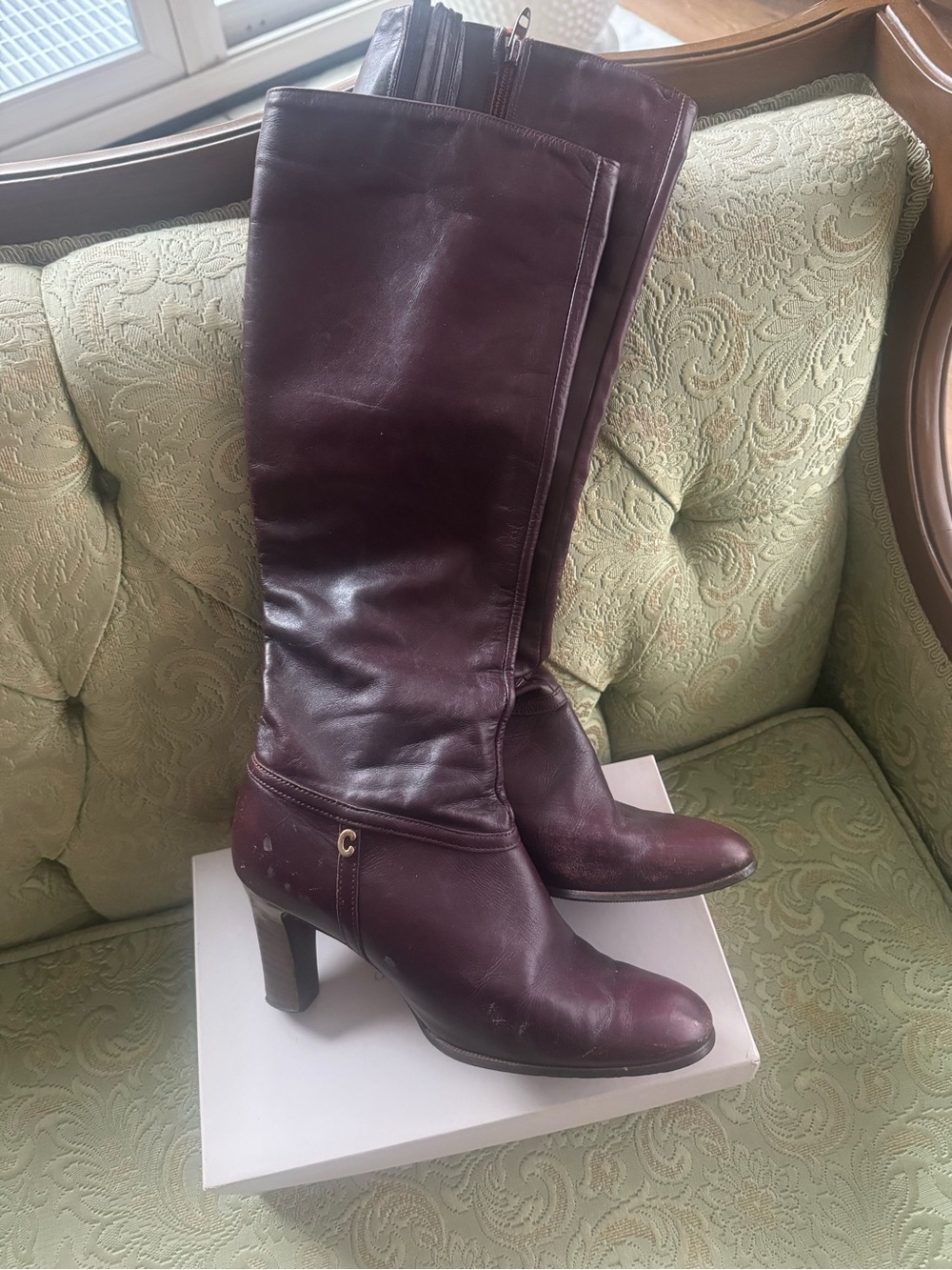 Women’s Tall Leather Boots in Burgundy - Classic Knee-High Heel